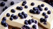 blueberries n cream cheesecake