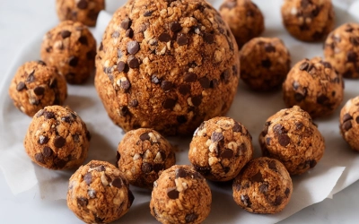 chocolate chip cheese ball