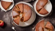 cinnamon schnapps apple cake