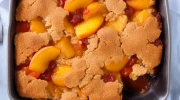 easy peach cobbler
