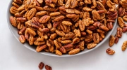 herbed pecan snack mix