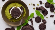 oreo pistachio dessert