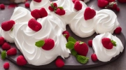 ornamental meringue frosting