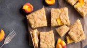 peach cheesecake bars