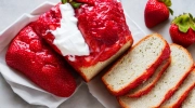 strawberry cheese loaf
