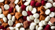 white chocolate party mix